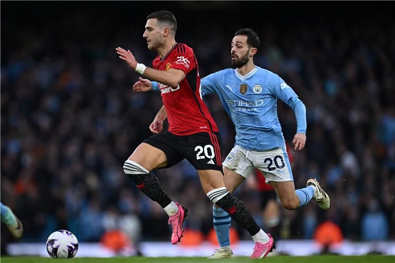 ديربي سابق بين الفريقين