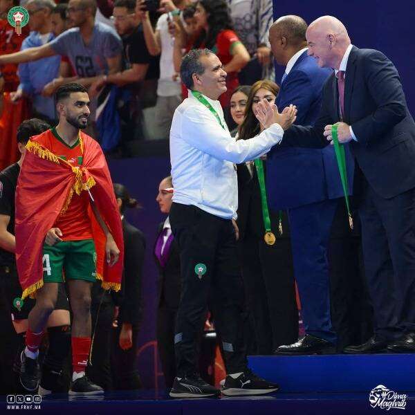 هشام الدكيك