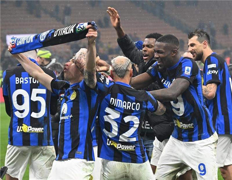 فرحة لاعبي الإنتر