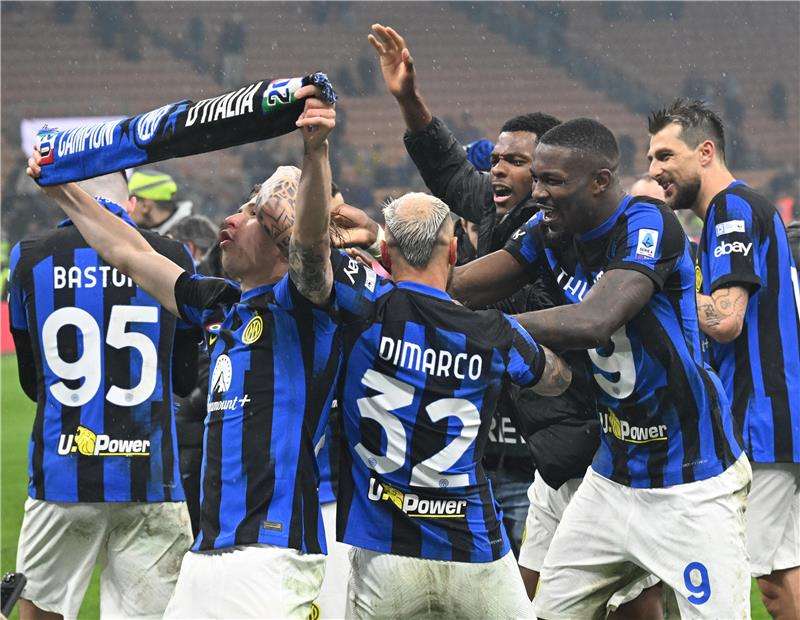 فرحة لاعبي الإنتر