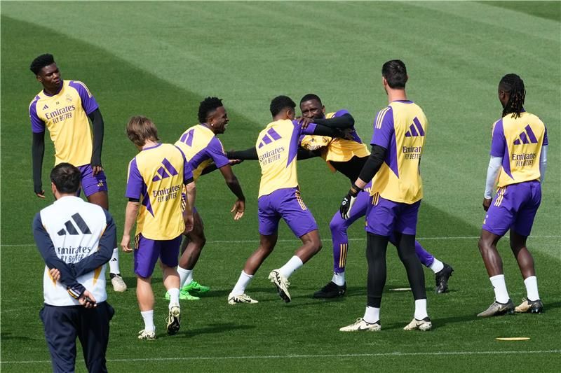 لاعبو ريال مدريد