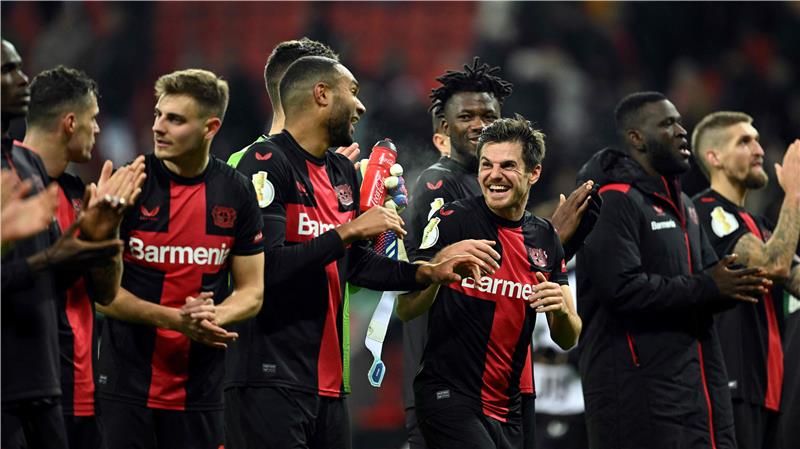 لاعبو ليفركوزن