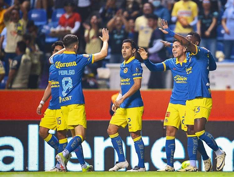 فرحة لاعبي كلوب أمريكا