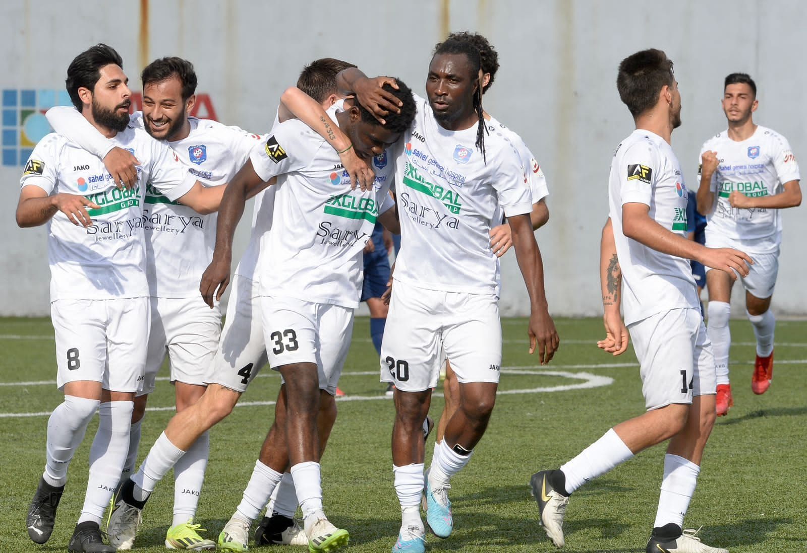 شباب الساحل