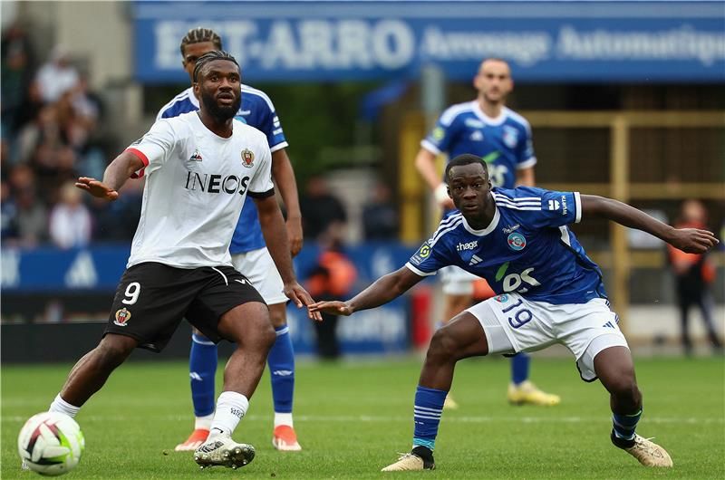 من الدوري الفرنسي