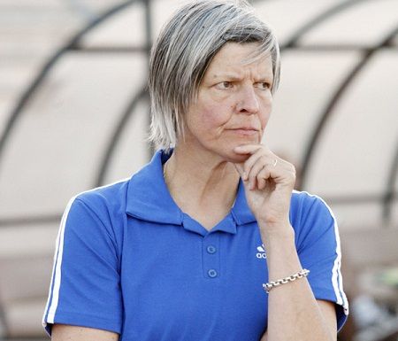 الهولندية هيسترين.. الاستقالة  أضحت مسألة وقت