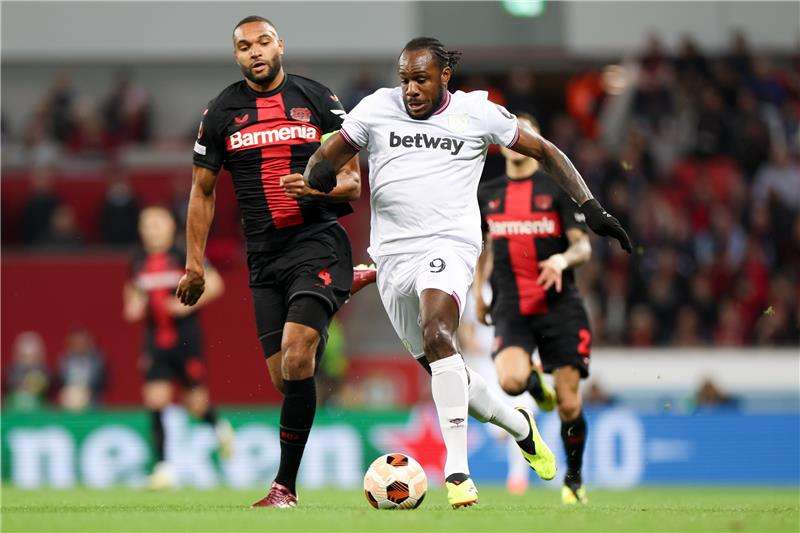 جوناثان تاه