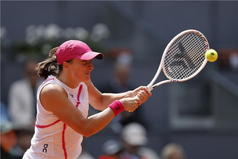 إيجا شفيونتيك