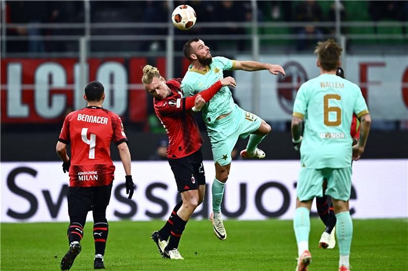 مباراة سابقة لميلان