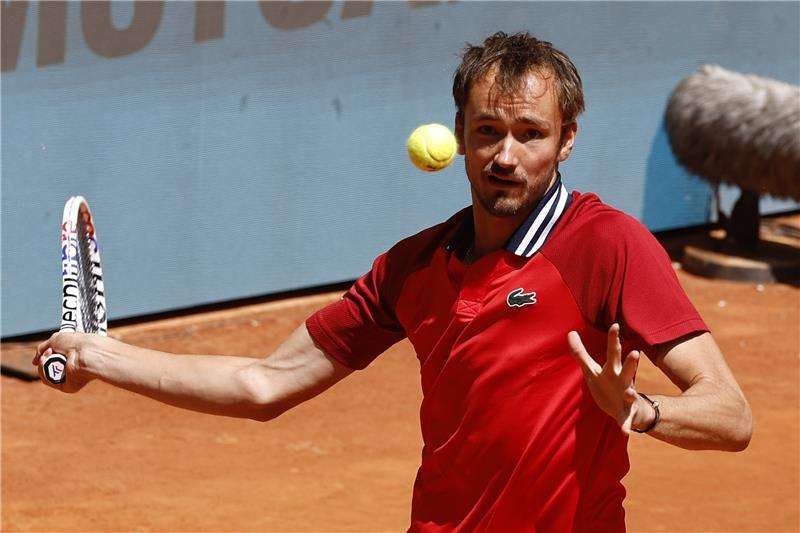 دانيل ميدفيديف