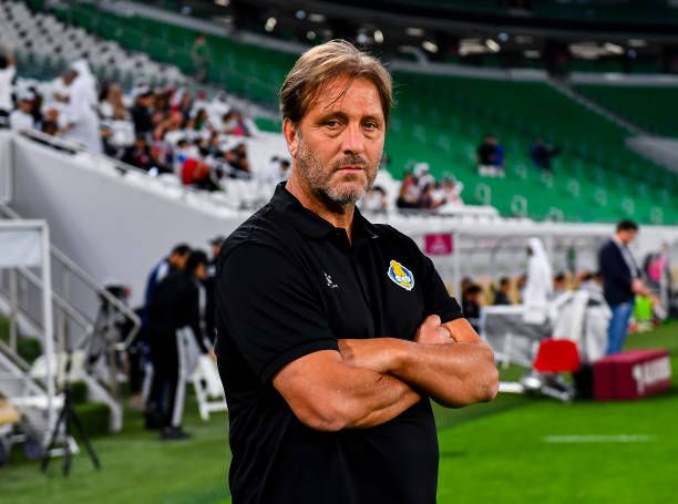 بيدرو مارتينز