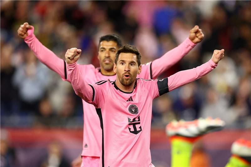 ميسي وسواريز