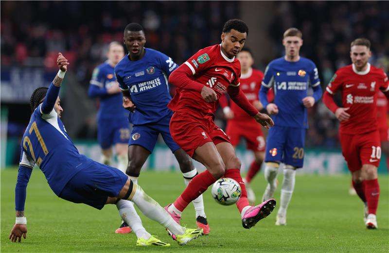 ليفربول وتشيلسي - أرشيفية