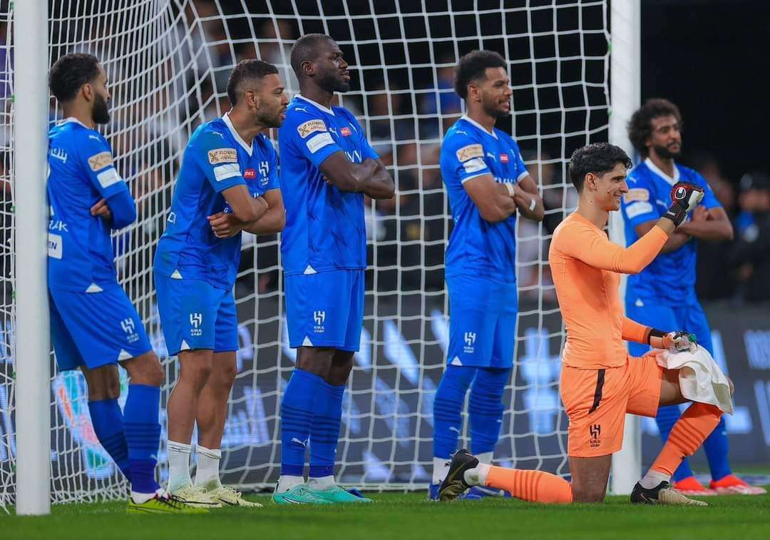 لاعبو الهلال
