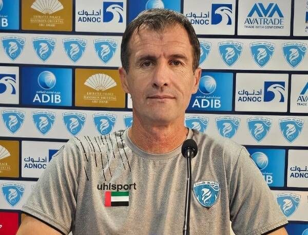 نيناد فانيك