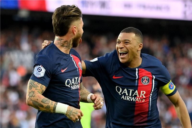 مبابي وراموس