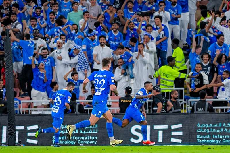 فرحة لاعبي الهلال بعد هدف مالكوم