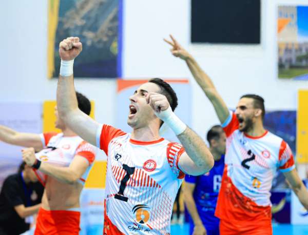 لاعبو السويحلي