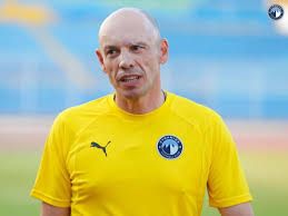 تاكيس جونياس