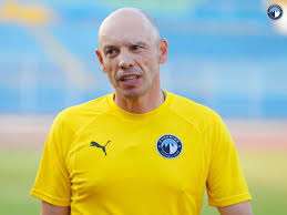 تاكيس جونياس