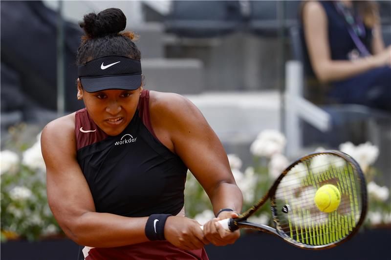 ناومي أوساكا