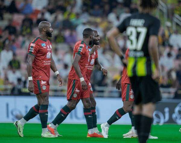 من المواجهة