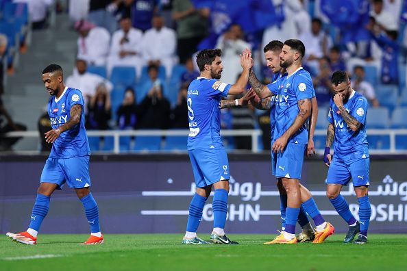 لاعبو الهلال