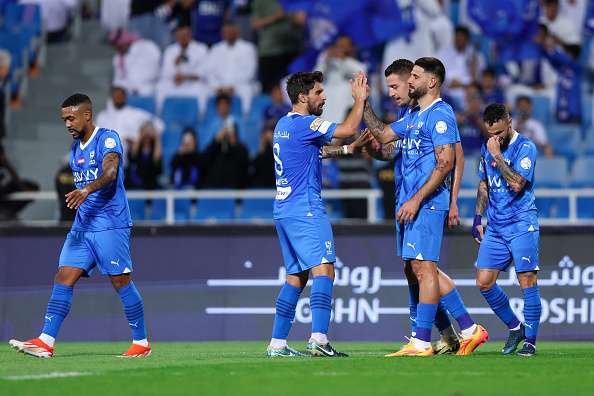 لاعبو الهلال