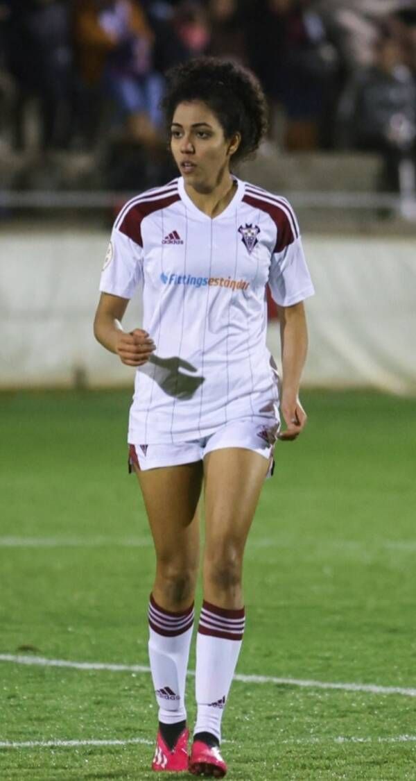 سارة عصام مع ألباسيتي الإسباني