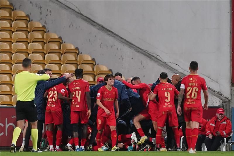 لاعبو جل فيسنتي