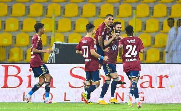 لاعبو الوحدة