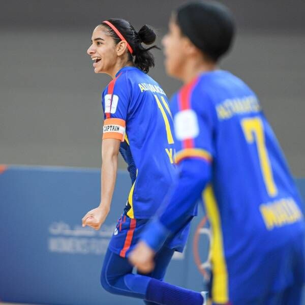 يارا الفارس