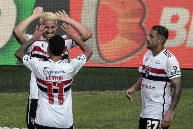 لاعبو ساو باولو