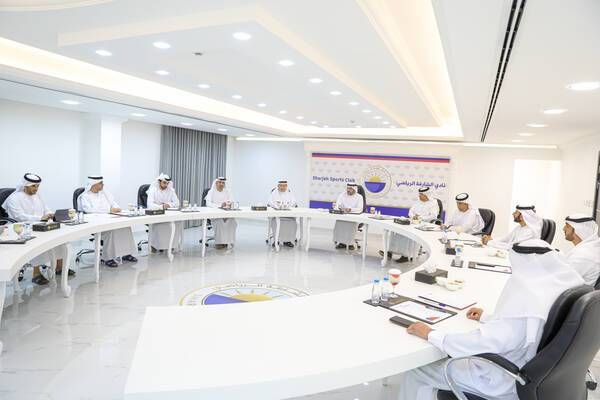 من الاجتماع