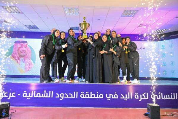 الأهلي مع لقب دوري السيدات