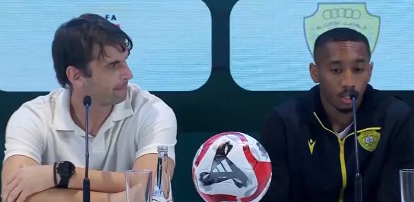 من المؤتمر الصحفي