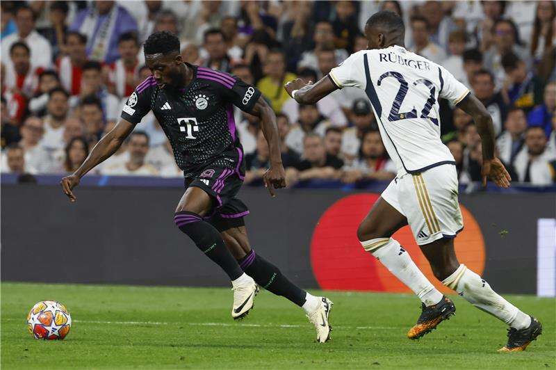 ألفونسو ديفيز