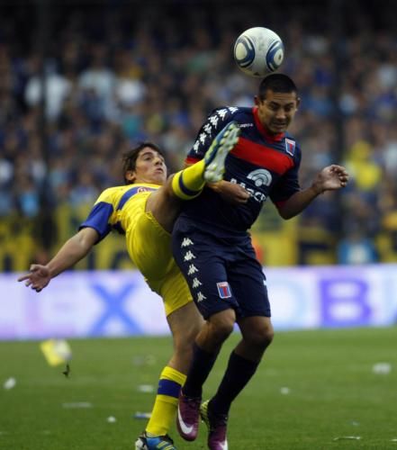 2011-10-02t230104z_01_bas203_rtridsp_3_soccer_reuters