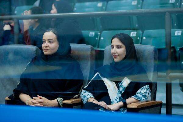 لمياء بن بهيان "يسار" وعالية الرشيد