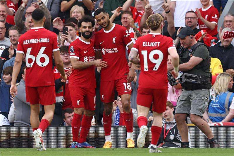 لاعبو ليفربول