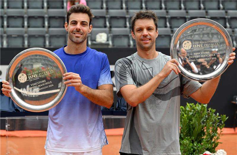 جرانويرس وثيبايوس