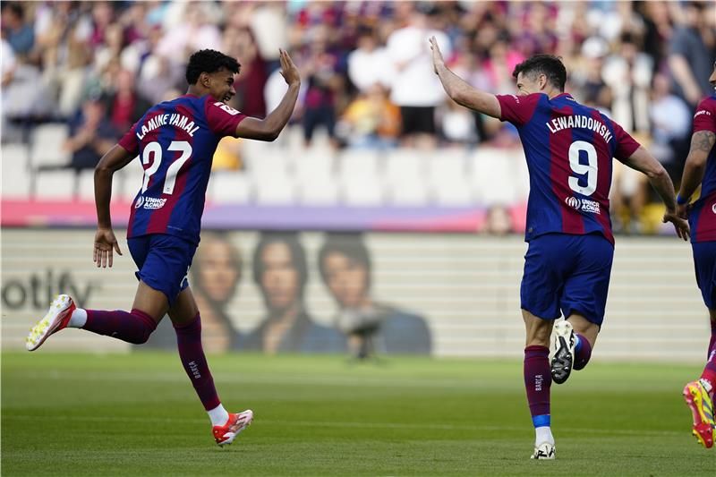 لاعبو برشلونة