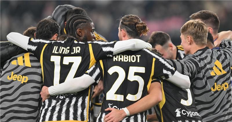 لاعبو يوفنتوس