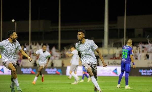 بيرنارد مينساه