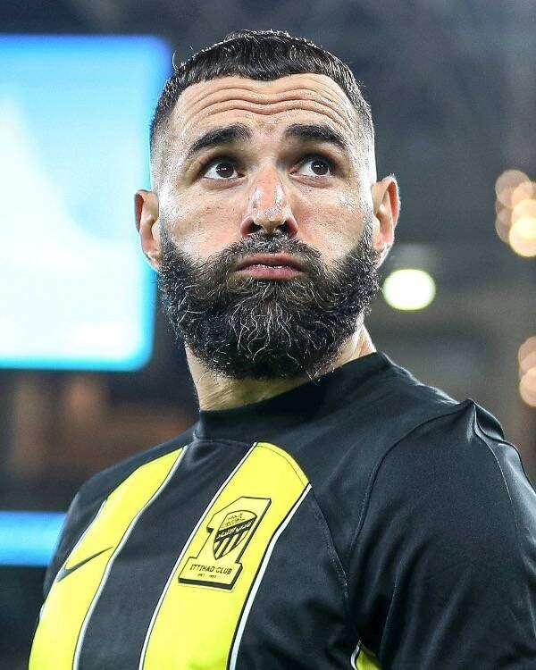 كريم بنزيما