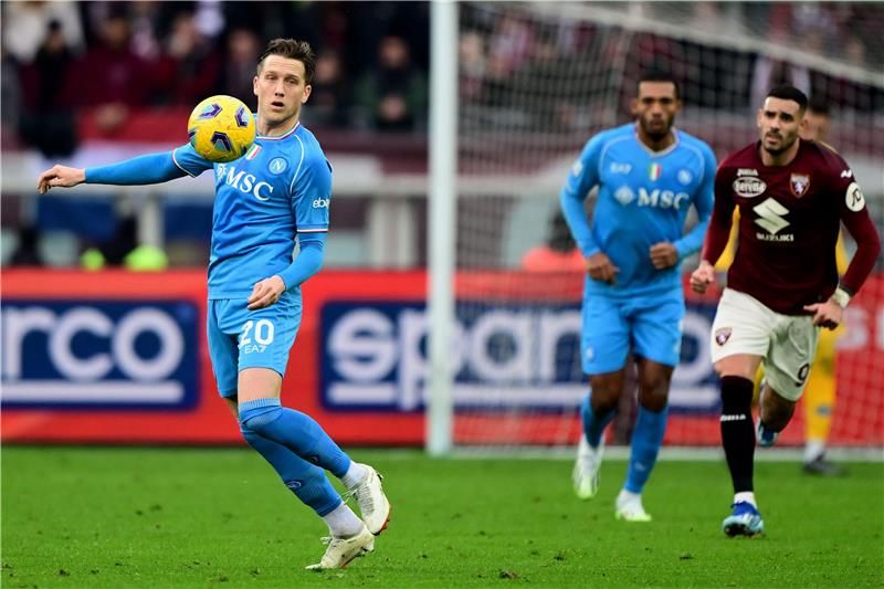 زيلينسكي (جهة اليسار)