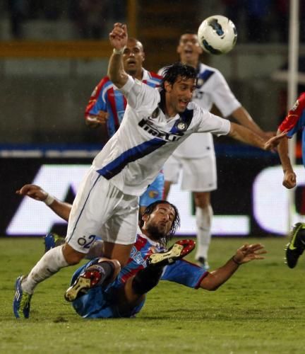 2011-10-15t172313z_01_ctn103_rtridsp_3_soccer-italy_reuters