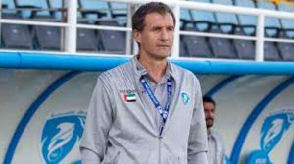 نيناد فانيك