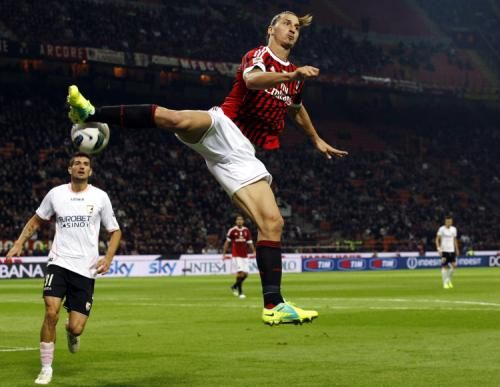 2011-10-15t204258z_01_aga106_rtridsp_3_italy-soccer_reuters