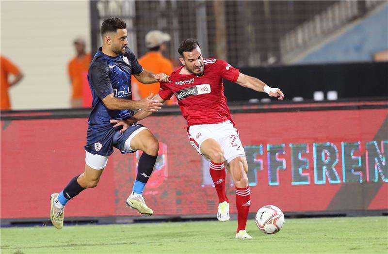 لقاء سابق بين الفريقين